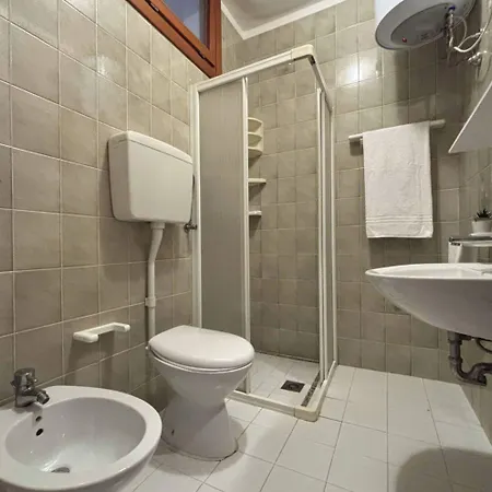 Apartman Lovely With Balcony - Beahost *